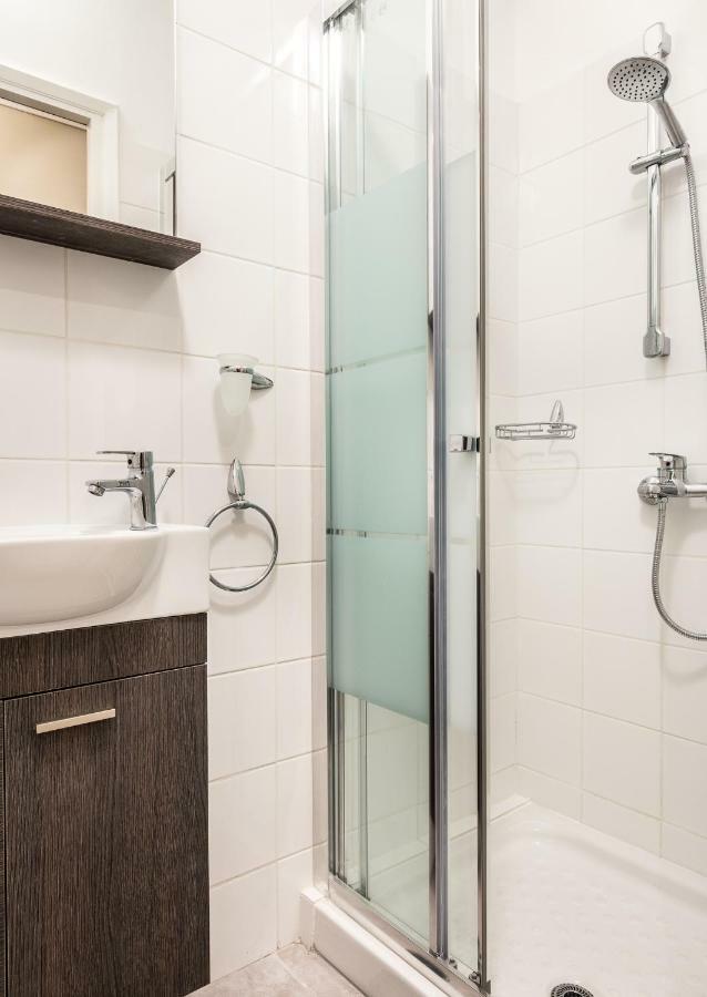 Exceptionally Located Studio Apartment Athènes Extérieur photo